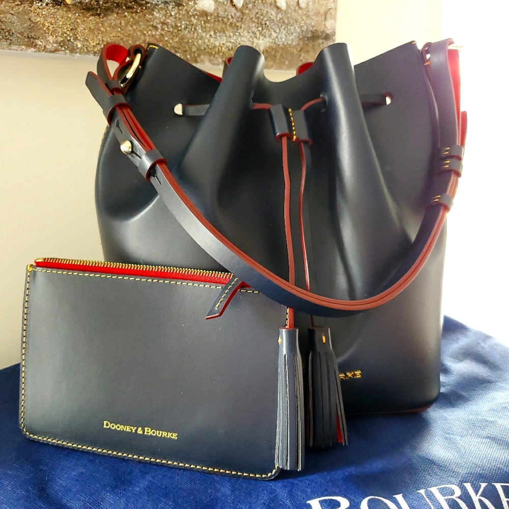 UEC Dooney & Bourke Serena Bucket Bag